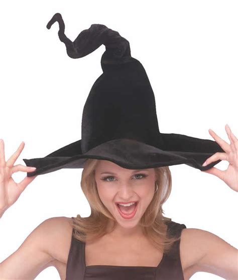 Witchy Chic: Styling Tips for the Jet Black Velvet Hat